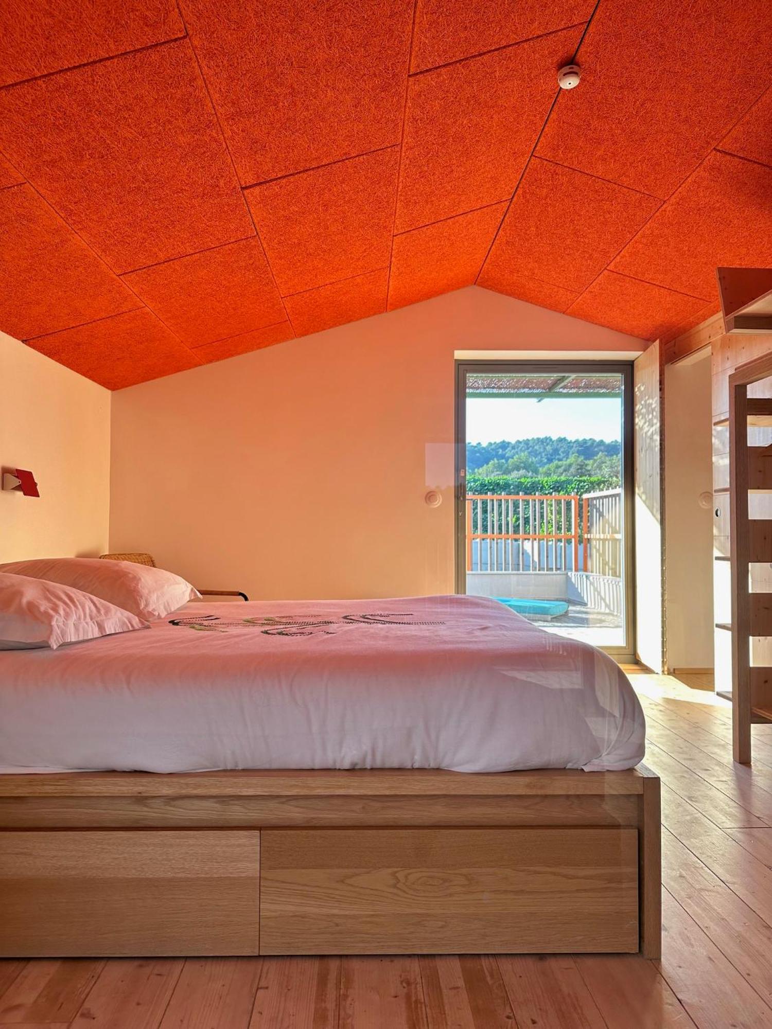 Bed and Breakfast Domaine La Ferme Hi Bride Villelaure Exteriér fotografie